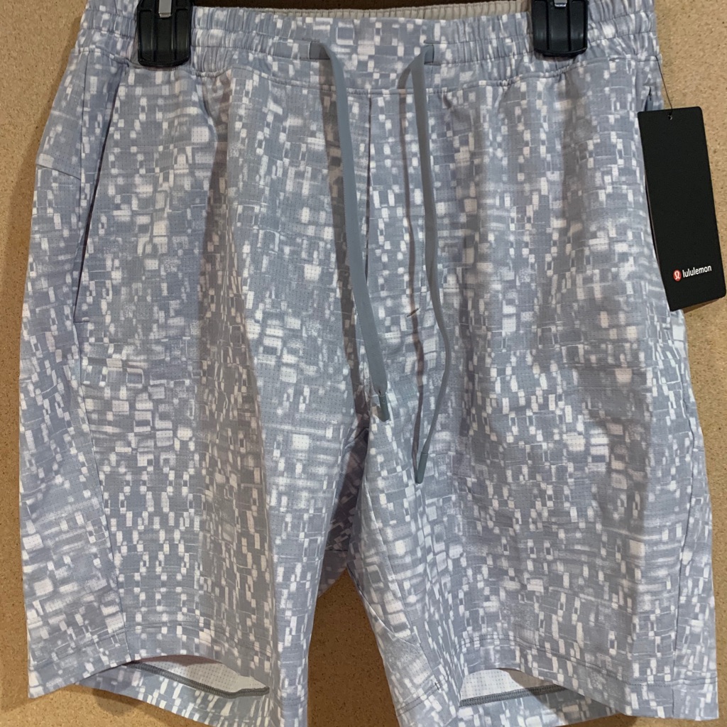 Lululemon Bowline Shorts 8” Ventlight Mesh